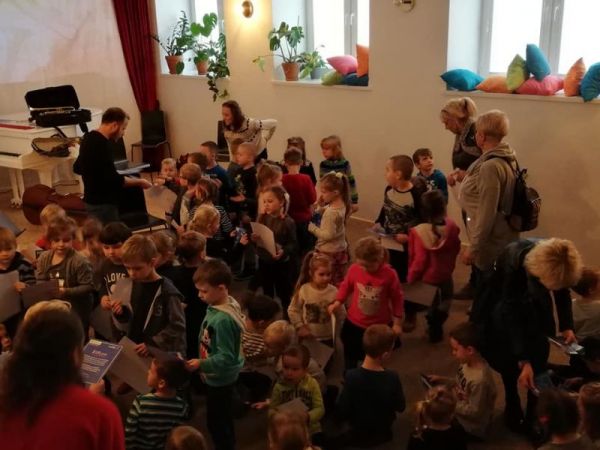 80889161_115228919966750_4136097276059713536_n (1).jpg